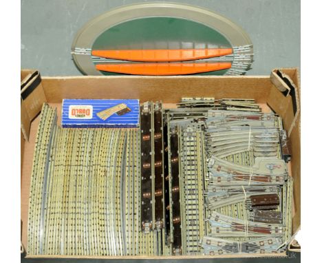 Hornby Dublo 3 Rail unboxed track large qty. To include numerous straights, curves; manual &amp; electrically operated points