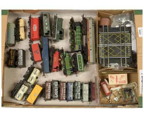 Hornby, Lima, Bachmann &amp; others - group of locos, rolling stock &amp; accessories. To Triang R55 TC Single Ended Diesel L