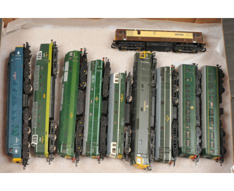 Various manufacturers group of Diesel Locos. To include Lima Pullman class 73 "The Royal Alex"; Lima BR green class 50 "Sir E