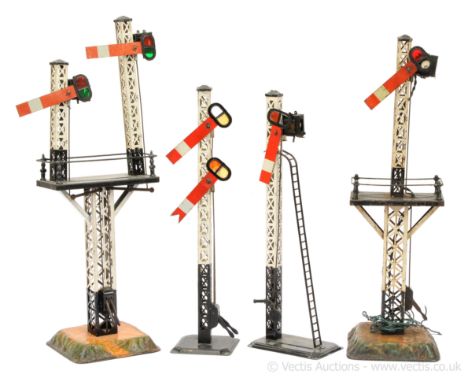 Bing Gauge 1 group of Signals consisting of lattice single arm, double arm, junction signal and a further single arm signal, 