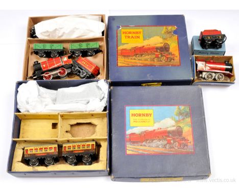 Hornby O Gauge M Series group of items consisting of a M1 0-4-0 Loco and Tender maroon No.3435 in a MO Goods Box with 2 x Goo