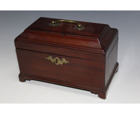 A FOUR DIVISION MAHOGANY TEA CADDY, W 23.5 cm