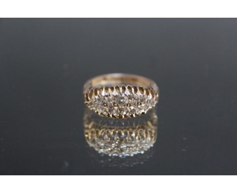 AN 18CT YELLOW GOLD OLD CUT DIAMOND RING, set with an approx 0.60 carat of diamonds, ring size Q 1/2