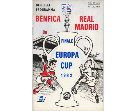 Benfica v Real Madrid 1962 European Cup Final 2nd May Olympic Stadium Amsterdam vintage programme. Good condition. All autogr