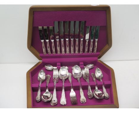 A Kings pattern silver plated cutlery set - 8 place setting - good condition 