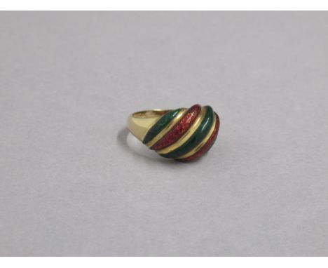 An 18ct yellow gold (hallmarked) ring with red and green enamel - ring size O - approx weight 6.9 grams 