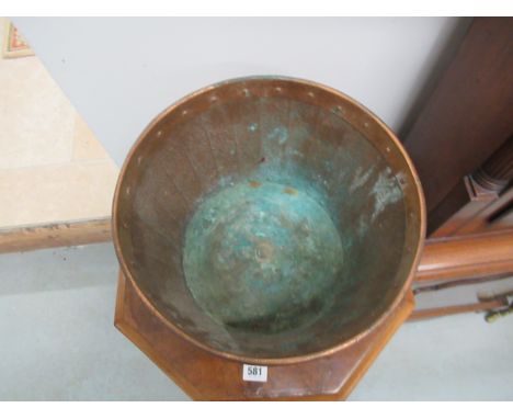 A copper and brass planter/bucket - 31cm x 20cm 