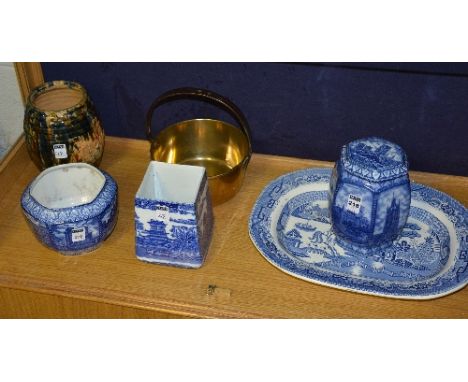 A mixed lot of pottery, to include Victorian willow pattern platter, Ringtons Tea Caddy etc, also with brass jelly pan (6)