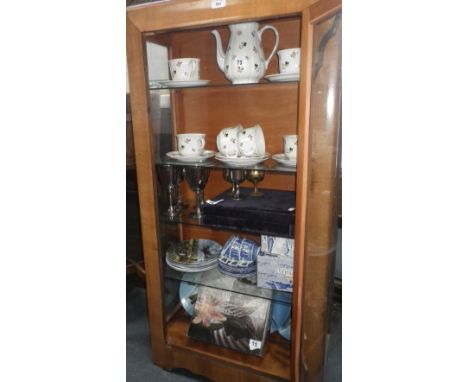 A 19th century blue and white transfer tureen, a collection of Villeroy & Boch 'Petit Fleur' teaware, Spode 'Italian' cups, s