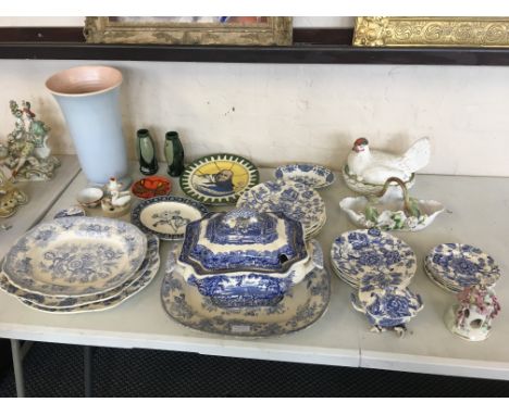 Quantity of items to include Poole Pottery blue and pink vase, English Chippendale part dinner service, with other blue and w