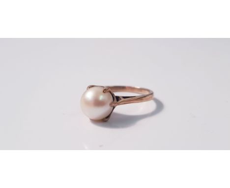 A yellow gold marked 375 pearl style ring, size I, approx. weight 2gms. IMPORTANT: Online viewing and bidding only. No in per