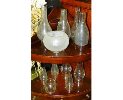 A mixed lot of glass oil lamp funnels, also with an oil lamp shade (11)