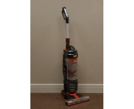Vax Mach Air vacuum cleaner (This item is PAT tested - 5 day warranty from date of sale)   Condition Report   Click here for 