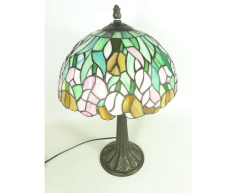 Tiffany style table lamp, H46cm  (This item is PAT tested - 5 day warranty from date of sale)   Condition Report   Click here