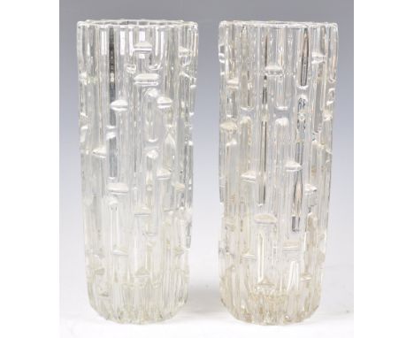 Frantisek Vizner / Rudolfova Hut - Sklo Union - Maze vase 13181 - A pair of tall 1960's Czech retro vintage studio art glass 