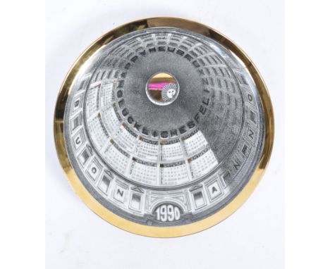 Fornasetti - Piatto Calendario - 1990 - A limited edition 73/750 1990's Italian ceramic calendar plate having calendar sheets