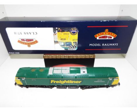 Bachmann Branch Line -  an OO gauge model Class 57/0 diesel locomotive, 'Freightliner Explorer' op no 57008, excellent in nea