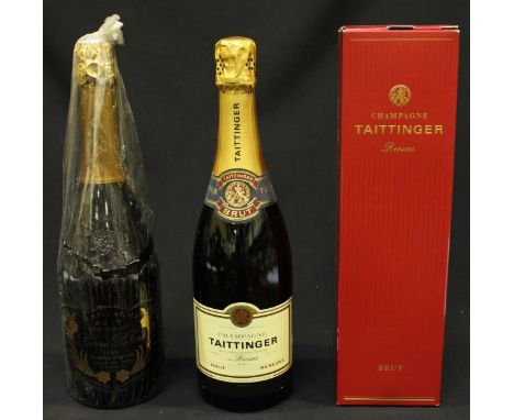 A Pierre Peters 1988 Vintage Grand Cru Champagne, (wire intact, foil seal by wire pierced in places, cellophane partially pie