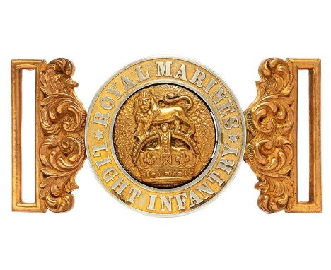Royal Marine Light Infantry Officer waist belt clasp circa 1902-22.  Good silver and gilt interlocking example. Silver circle