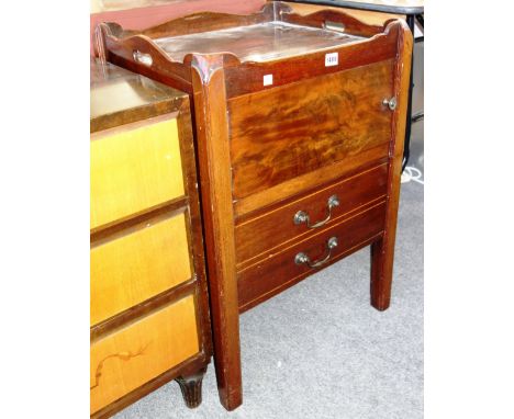 A George III mahogany tray top night commode on square supports, 51cm wide.