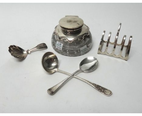 Silver and silver mounted wares, comprising; a fiddle, thread and shell pattern caddy spoon, probably London 1814, a five bar