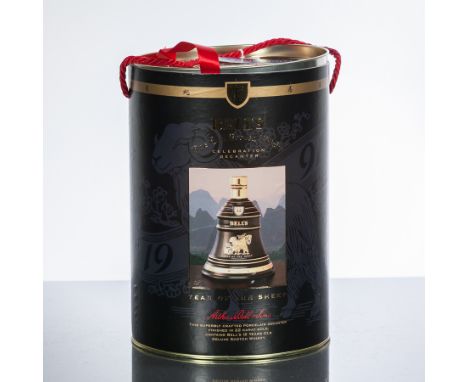 H.R.H.PRINCE WILLIAM 18TH BIRTHDAY CERAMIC DECANTER
Blended Malt Whisky. Limited Edition 84 of 100 70cl, 40% volume in presen