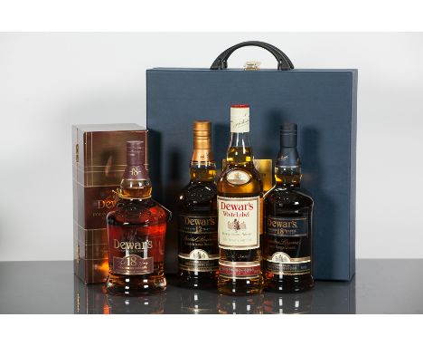 DEWAR'S PROJECT RENAISSANCE PRESENTATION BOX
DEWAR'S WHITE LABEL
Blended Scotch Whisky. 75cl/750ml, 40% volume.
DEWAR'S 12 YE