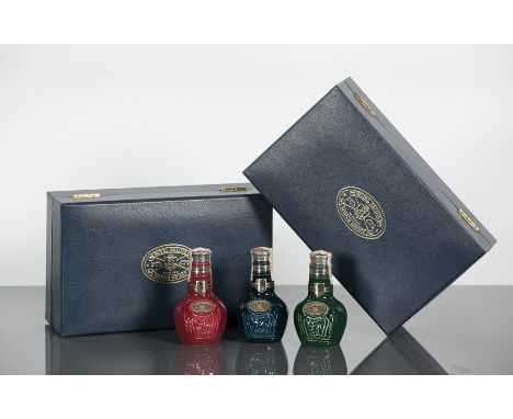 CHIVAS BROTHERS ROYAL SALUTE MINIATURE GIFT PACK (3)
Ruby, Emerald & Sapphire ceramic miniatures in presentation box.
CHIVAS 