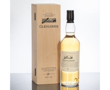 GLENLOSSIE 10 YEAR OLD FLORA & FAUNA
Single Speyside Malt Scotch Whisky in wooden presentation box. 
70 cl, 43% vol. CONDITIO