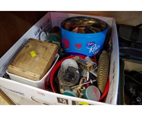 A large quantity of horologists' watch and clock parts. 