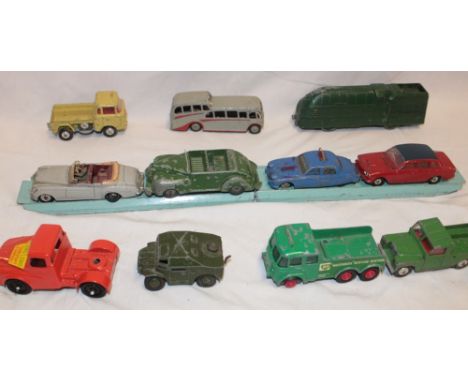 Various diecast vehicles including Dinky 194 Bentley S2, Observation Coach, Taxi, Field Artillery Tractor and various other d