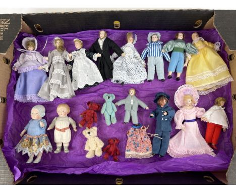 12 assorted bisque headed dolls house dolls in handmade outfits, in varying sizes. Together with 2 ceramic dolls with jointed