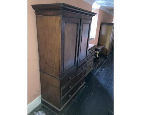 An early Victorian mahoganyÿGentleman'sÿLinen Cupboard,ÿby M. Willson, 68 Great Queen St., London, (stamped) with moulded cor