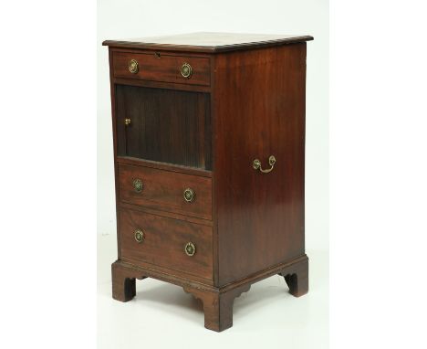 A good 19th Century ebony strung mahoganyÿBedside Commode and Pot Cupboard,ÿwith hinged square top and mock frieze drawer abo