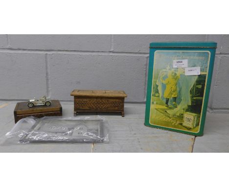 Two wooden boxes, vintage Cornflakes tin and lead picture frame **PLEASE NOTE THIS LOT IS NOT ELIGIBLE FOR POSTING AND PACKIN
