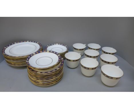 Royal Crown Derby Kedleston tea and dinnerwares, eight tea cups, saucers, tea and side plates (twelve tea and eleven side pla