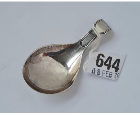 A George III caddy spoon and fiddle tread pattern, Birmingham 1809 by JW