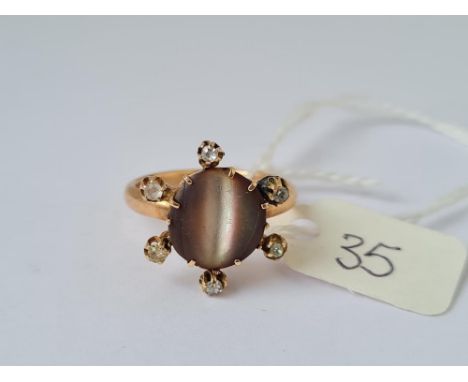 Mother of pearl ring set with 6 small diamonds in 9ct size R 5g inc