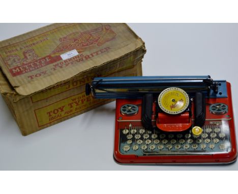 VINTAGE METTYPE JUNIOR TIN PLATE TOY TYPEWRITER WITH ORIGINAL BOX     