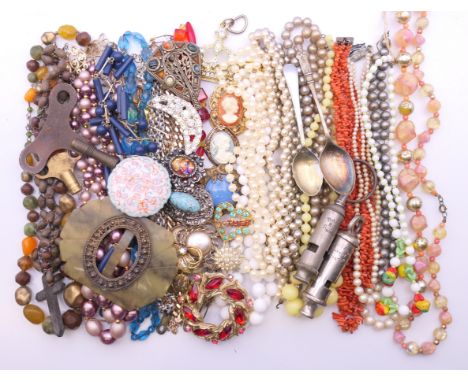 A quantity of vintage costume jewellery etc.