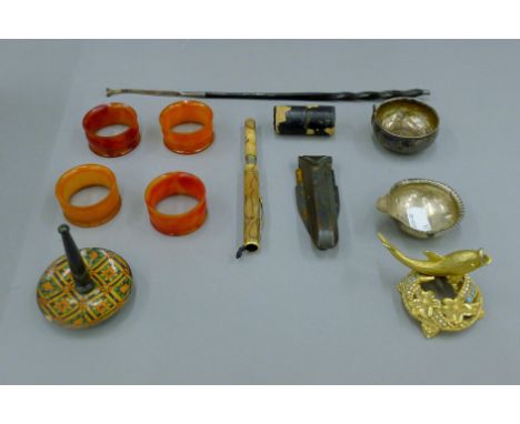 A small quantity of miscellaneous items including a silver toddy ladle, napkin rings etc.