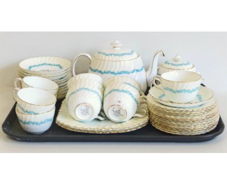 Minton Ardmore tea service with teapot (eleven cups). Unfortunately we are not doing condition reports on this sale.