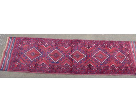 Suzmi Kilim runner 260 x 67cm Unfortunately we are not doing condition reports on this sale.