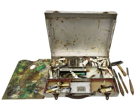 20th century Winsor &amp; Newton aluminium artist's box, with contents: paint tubes, pallet knives, roller, and pallet. Reput