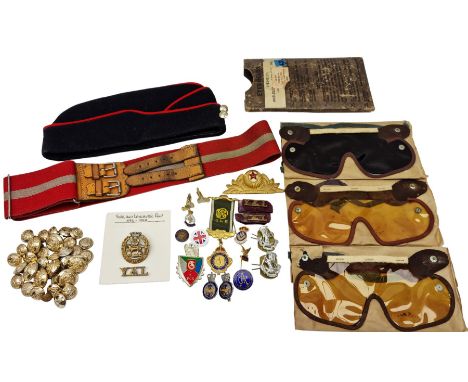 Collection of assorted militaria and other items, comprising York and Lancaster cap badge and shoulder titles, quantity of St