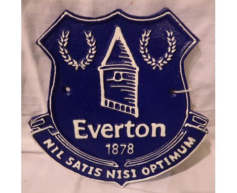 Cast iron Everton plaque, W: 25 cm. P&amp;P Group 1 (£14+VAT for the first lot and £1+VAT for subsequent lots) 