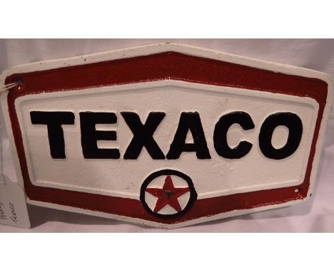 Cast iron hexagonal Texaco plaque, W: 20 cm. P&amp;P Group 1 (£14+VAT for the first lot and £1+VAT for subsequent lots) 