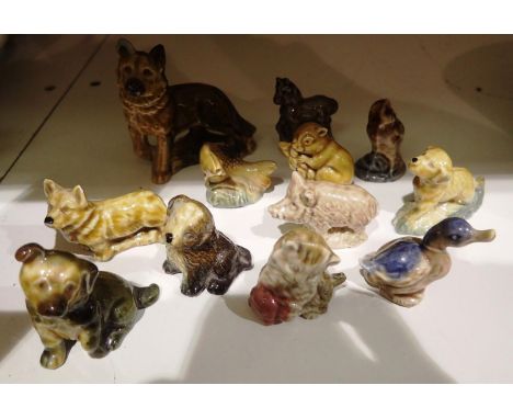 Quantity of Wade Whimsies. P&amp;P Group 2 (£18+VAT for the first lot and £3+VAT for subsequent lots) 