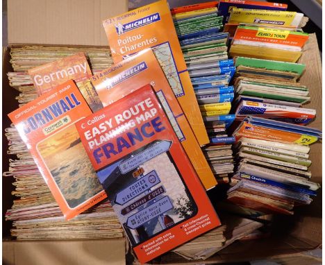 Large collection of maps of Britain including Ordnance Survey and Michelin. Not available for in-house P&amp;P 