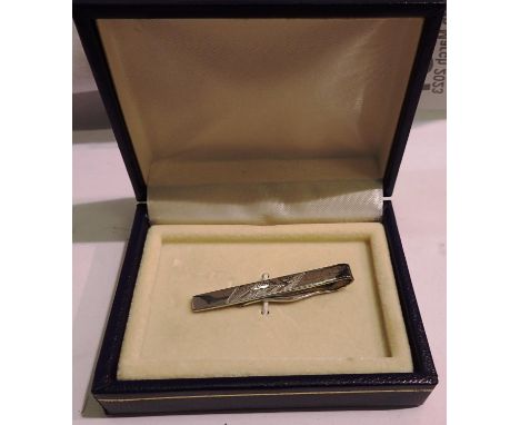 925 silver tie clip. P&amp;P Group 1 (£14+VAT for the first lot and £1+VAT for subsequent lots) 